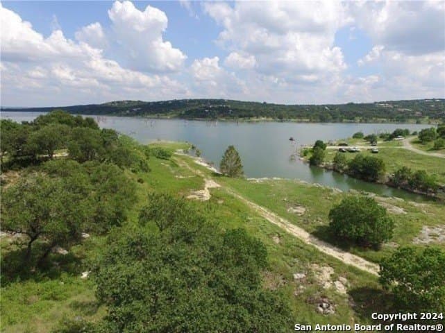 0.39 acres in Comal County - photo 6