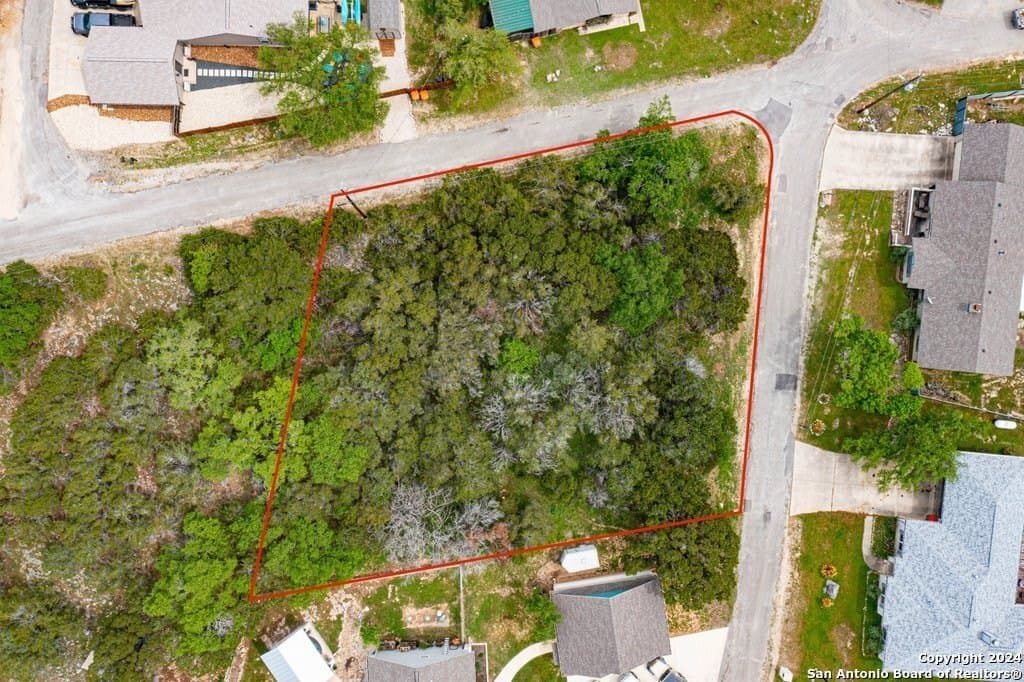 0.39 acres in Comal County gallery image 4