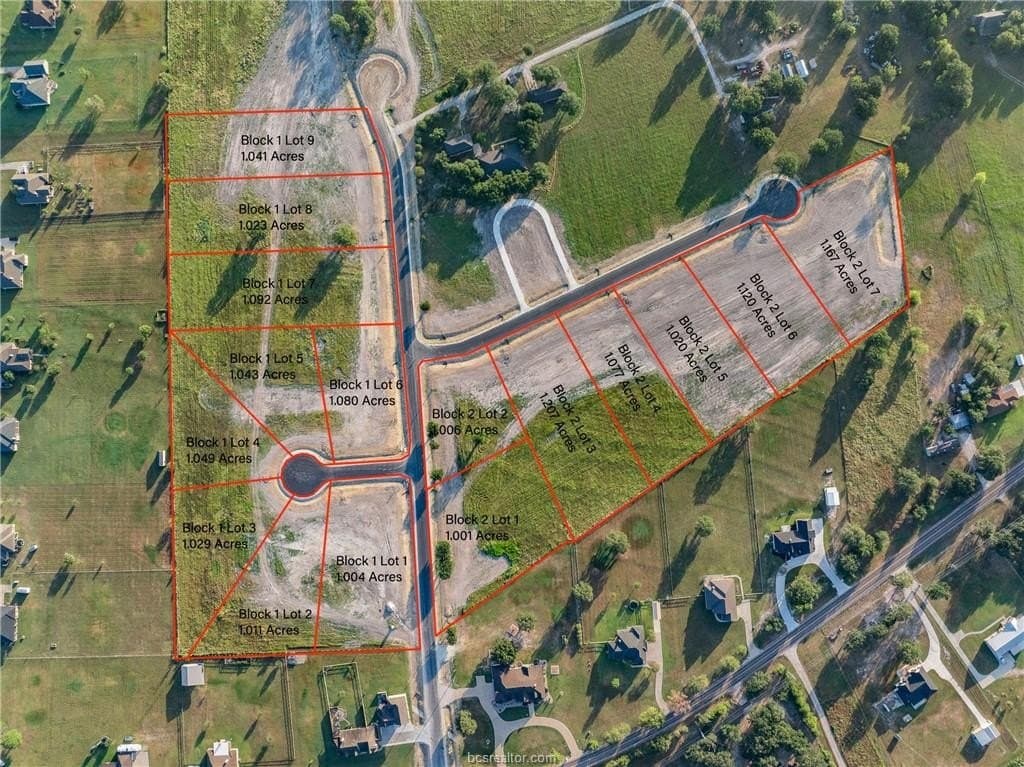 1 acres in Brazos County gallery image 2