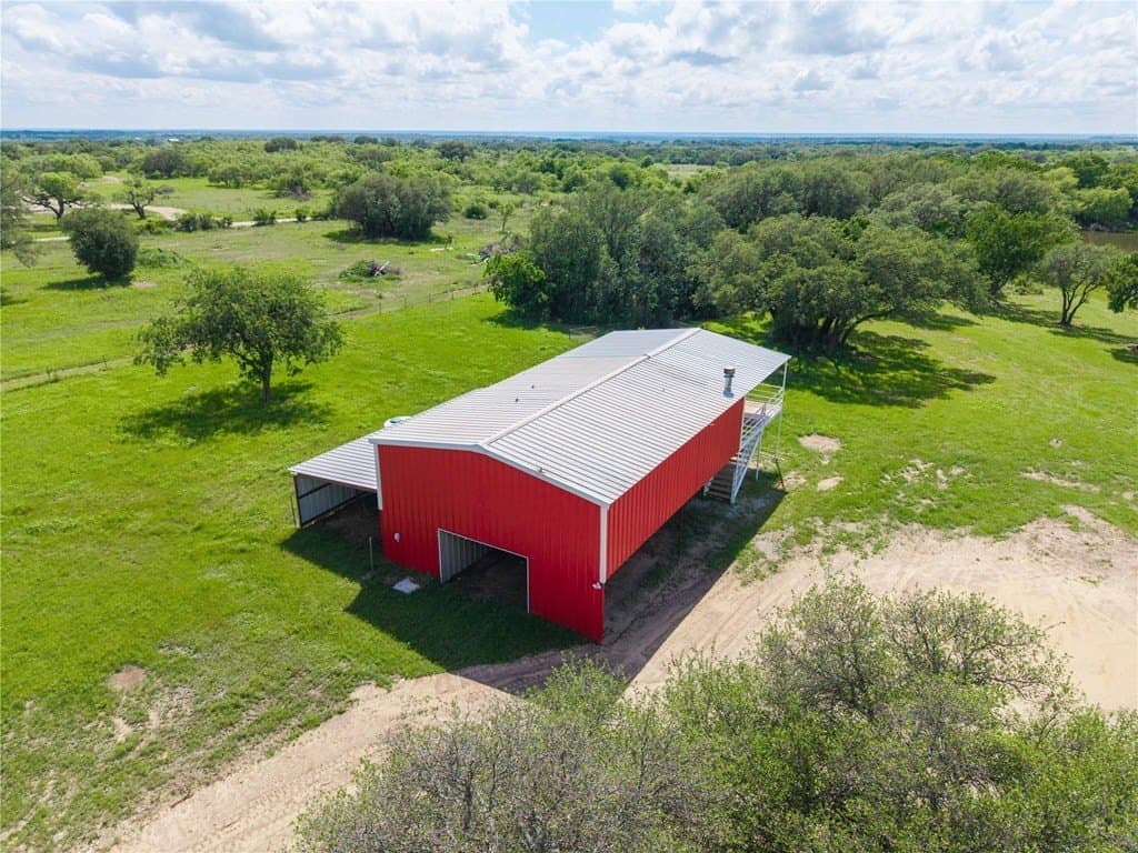 20 acres in Brown County - photo 6