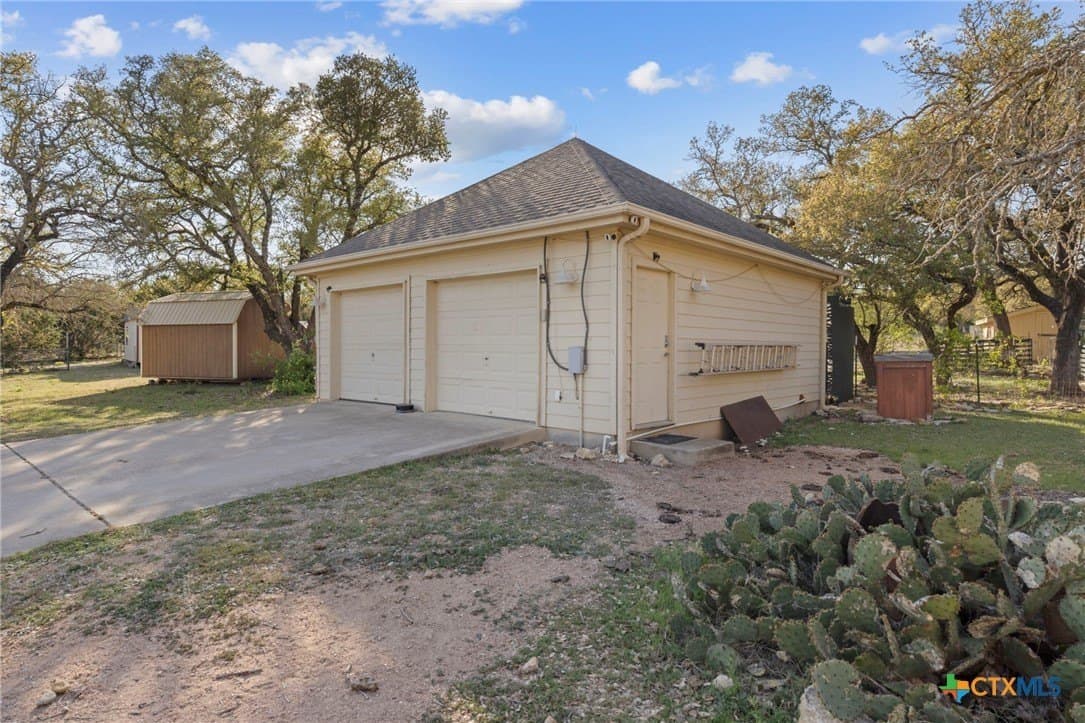 16.9 acres in Williamson County - photo 33