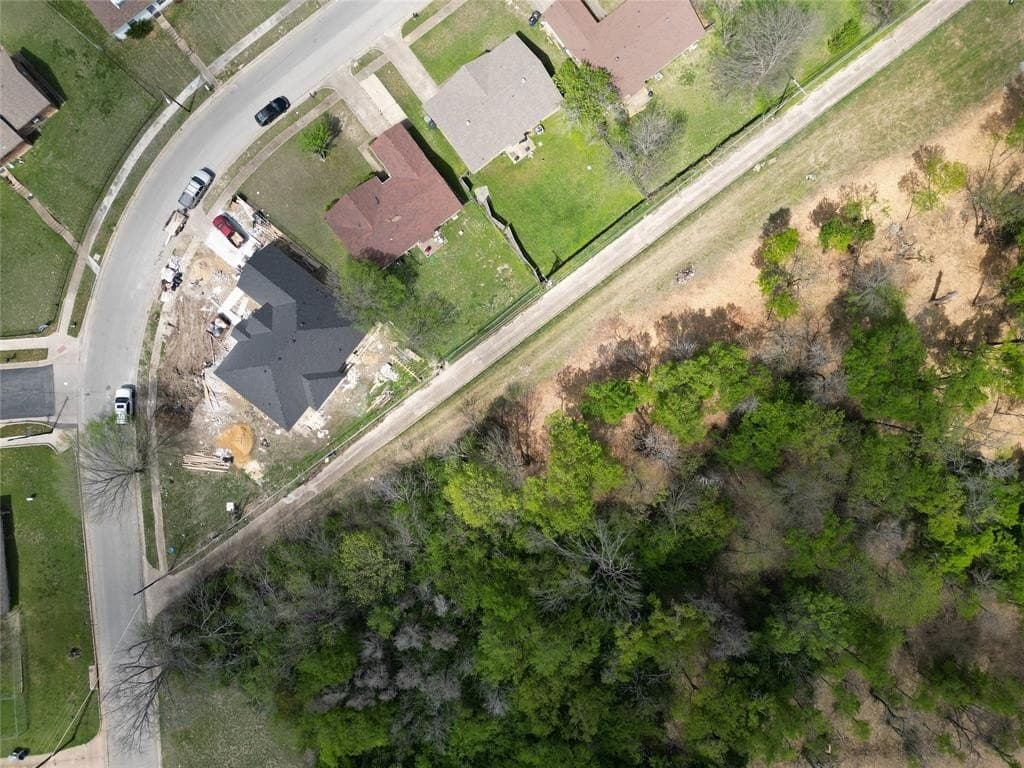 2.39 acres in Dallas County gallery image 3