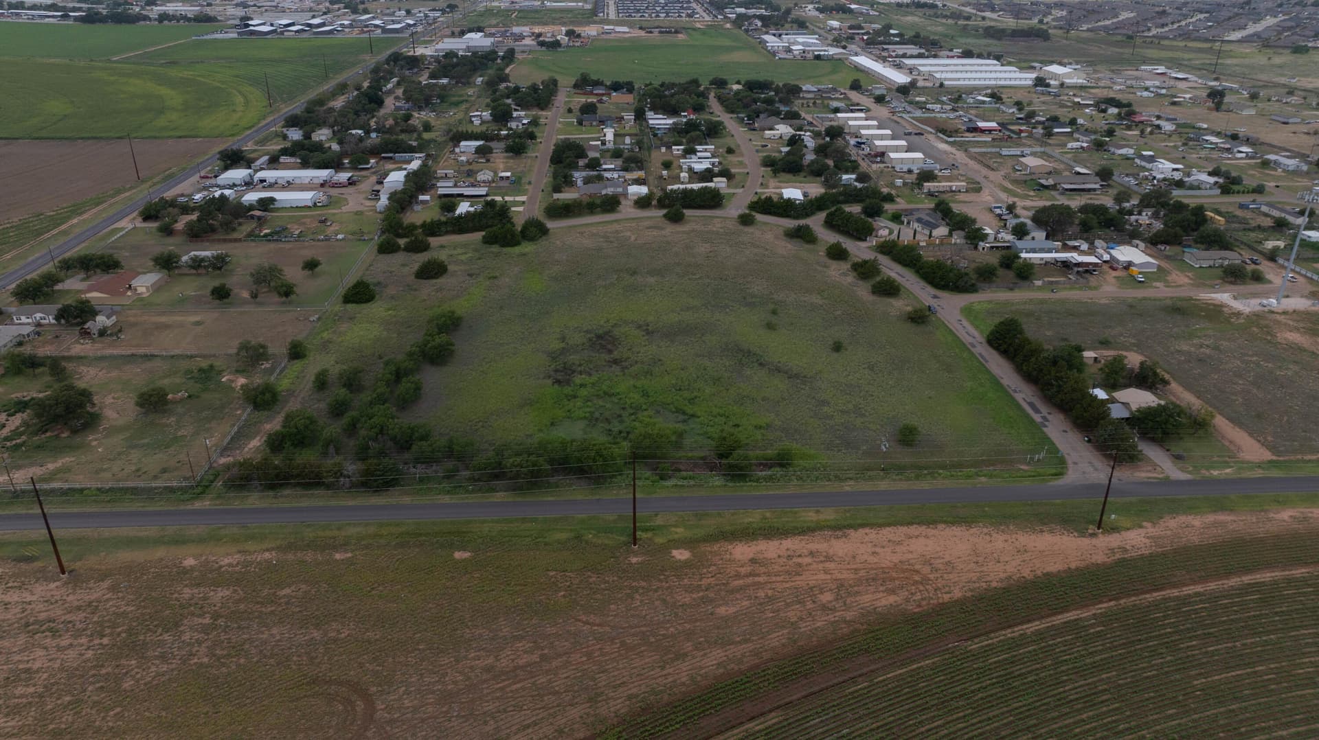 9.42 acres in Lubbock County - photo 5