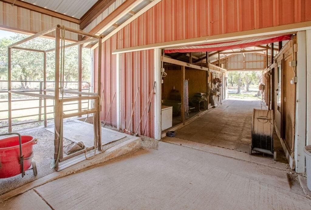 29.81 acres in Williamson County - photo 15