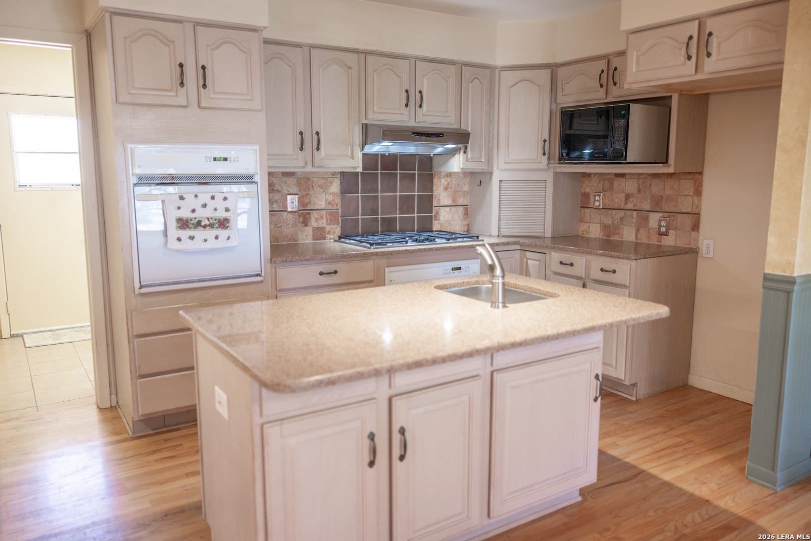 16.33 acres in Bexar County - photo 16