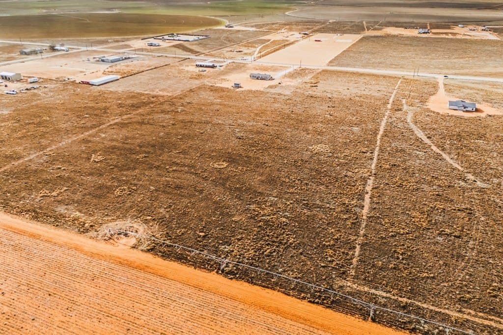 10.01 acres in Gaines County - photo 6