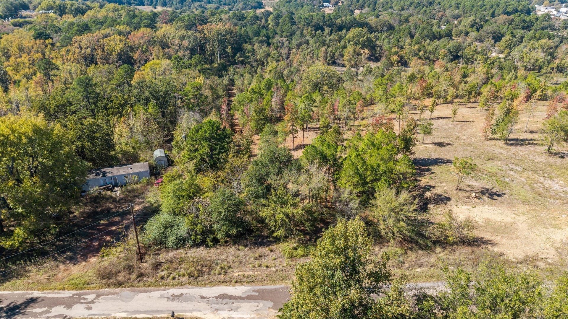 0.69 acres in Smith County - photo 2