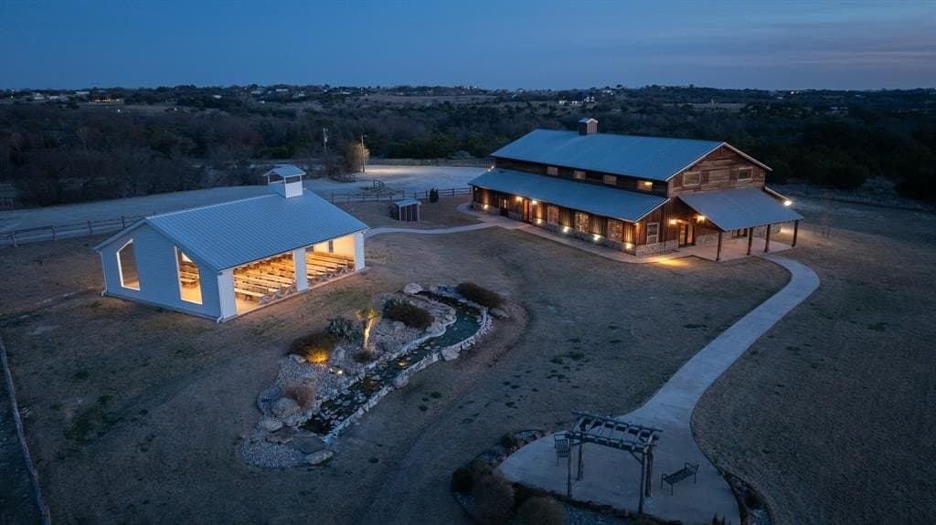 99.9 acres in Parker County