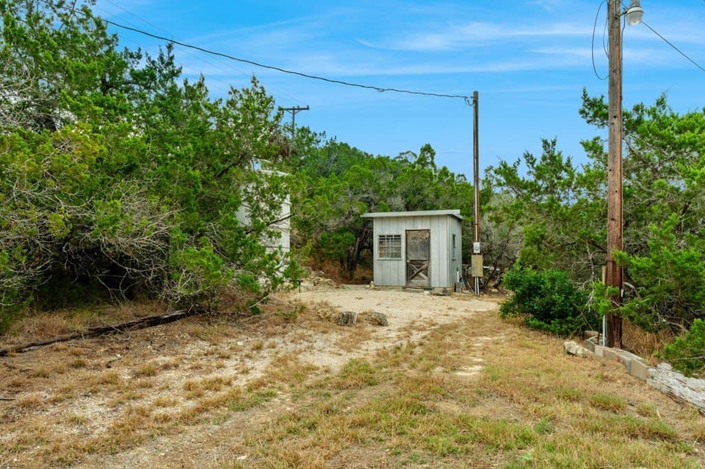 30.43 acres in Bandera County - photo 25
