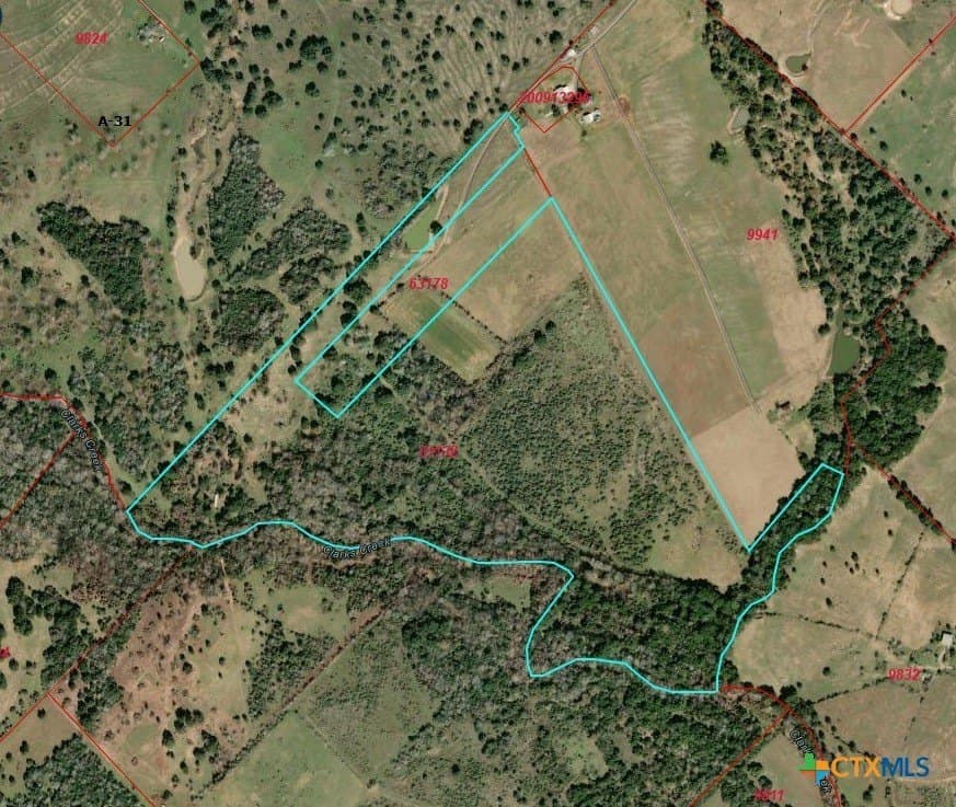 131.32 acres in Lavaca County