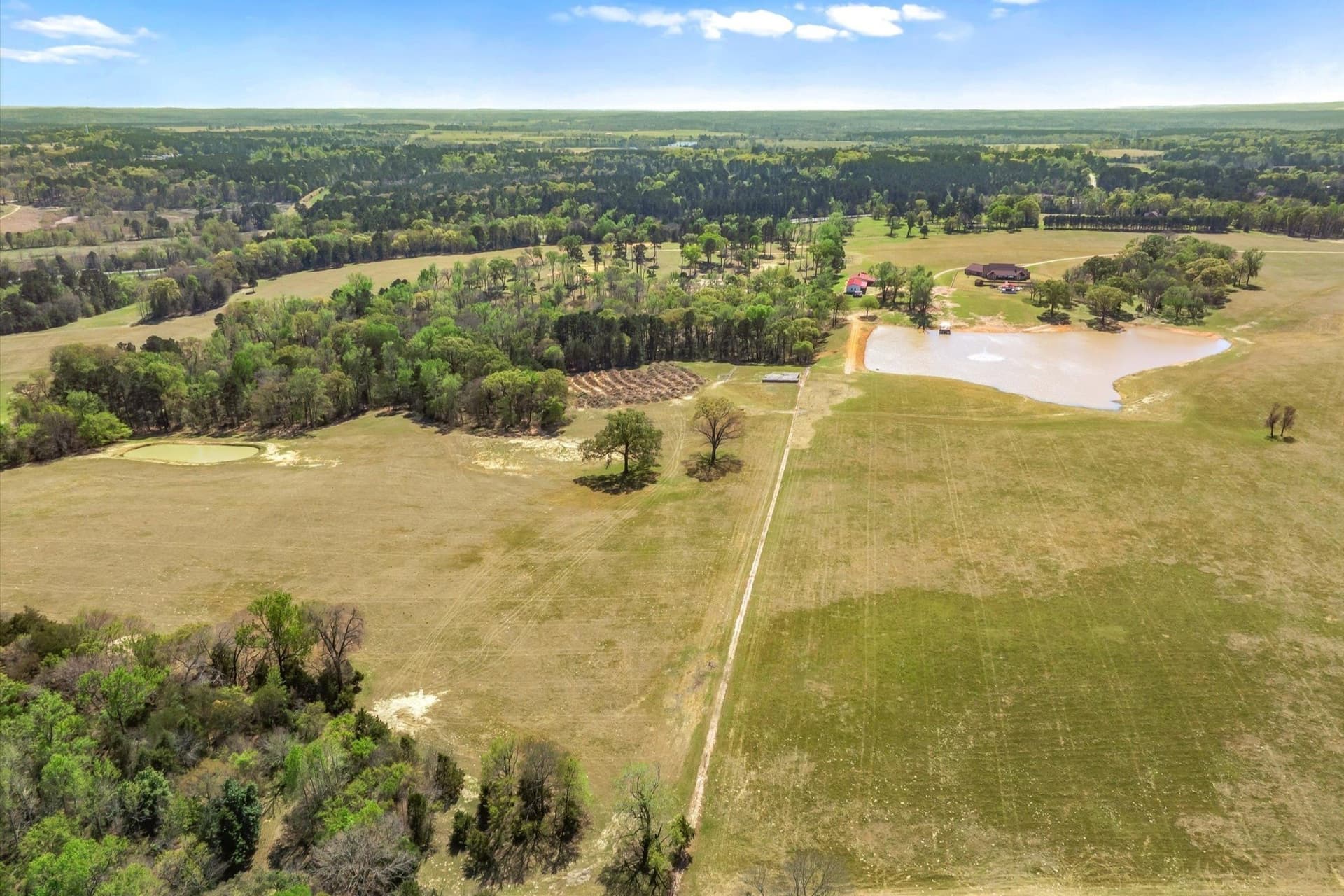168.87 acres in Smith County - photo 37