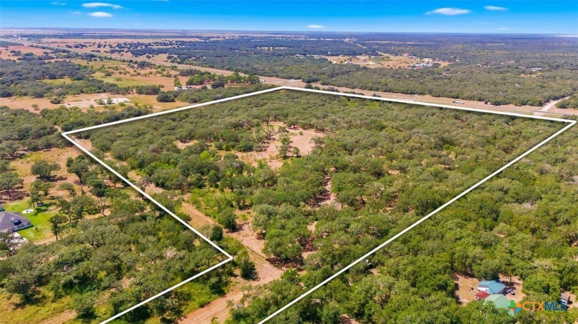 45 acres in Victoria County - photo 5