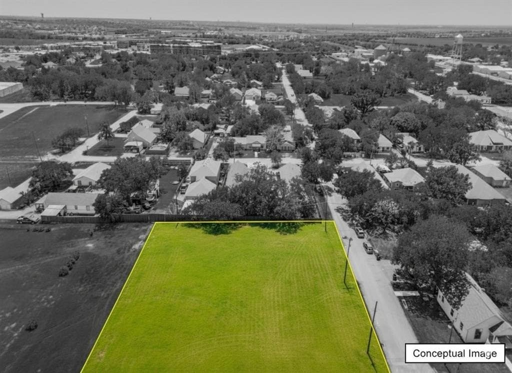 0.5 acres in Collin County gallery image 3