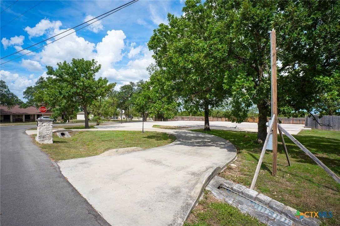 0.68 acres in Hays County - photo 10