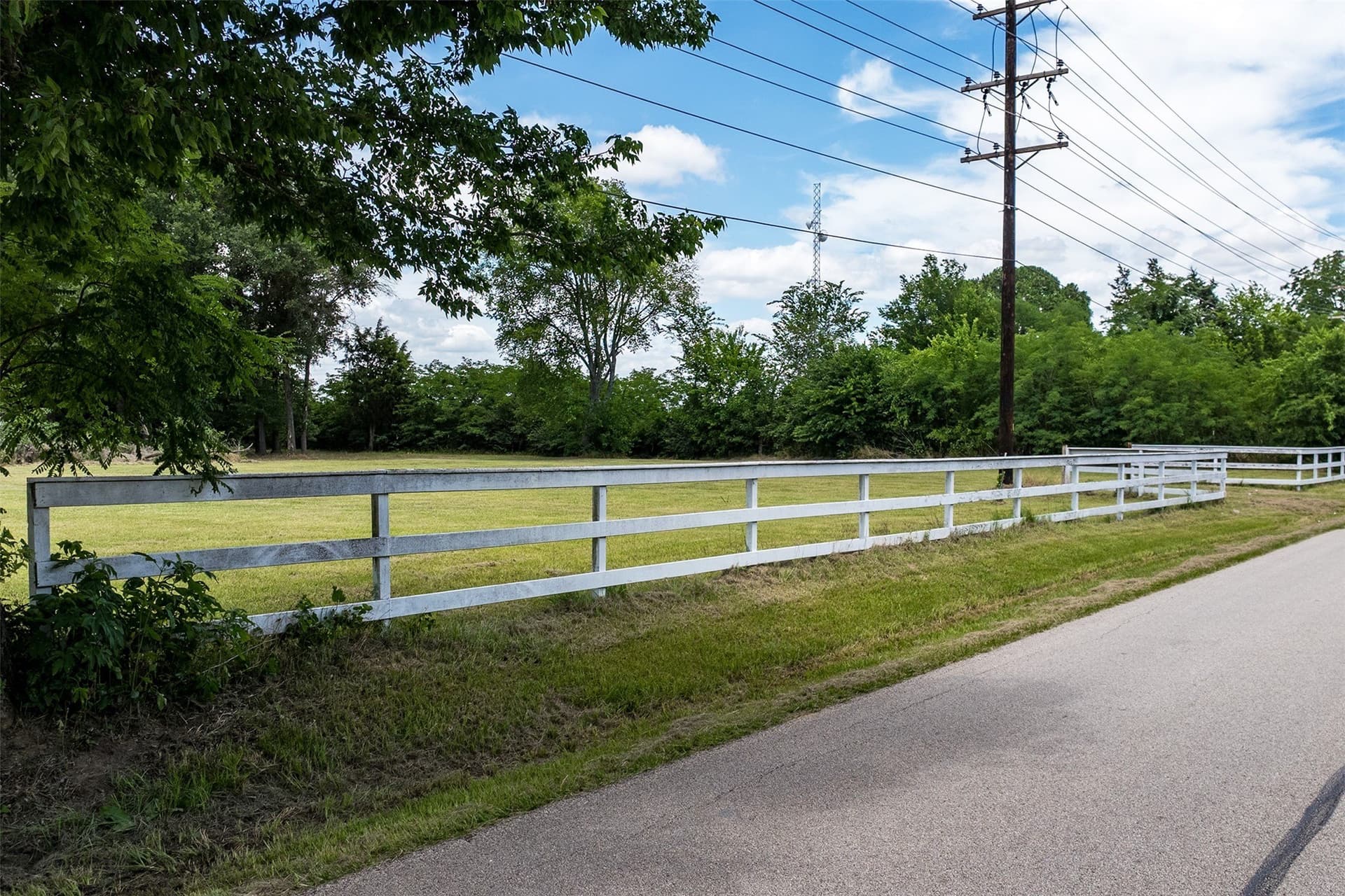 5.01 acres in Henderson County - photo 12