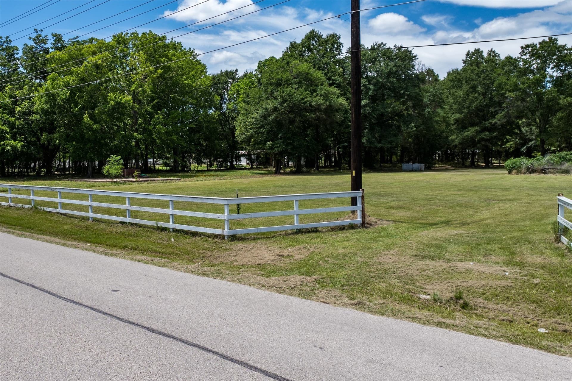 5.01 acres in Henderson County - photo 11
