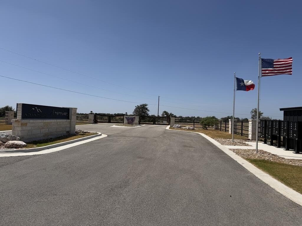 3.93 acres in Gillespie County - photo 11