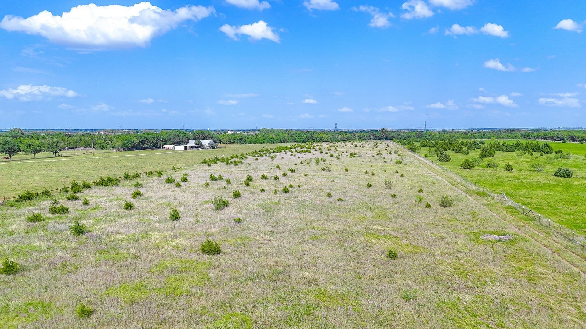 15.08 acres in Ellis County - photo 11