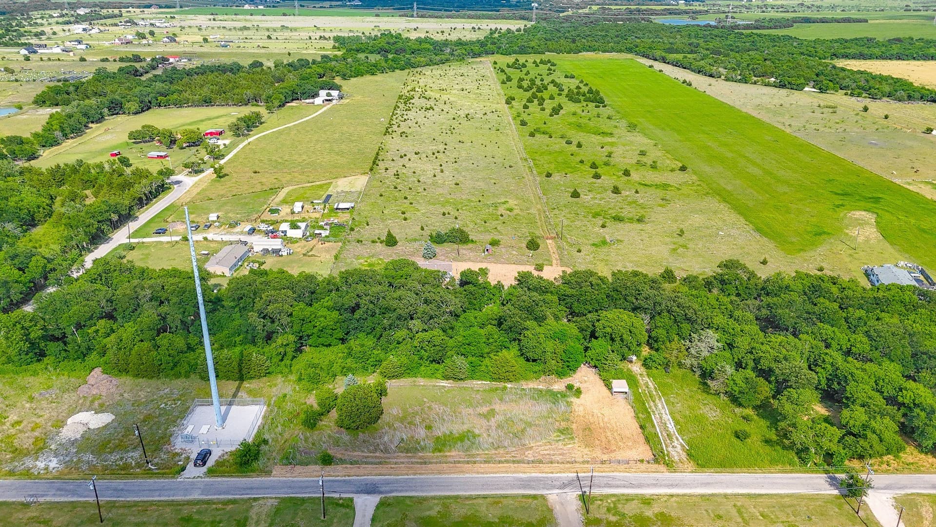 15.08 acres in Ellis County - photo 14