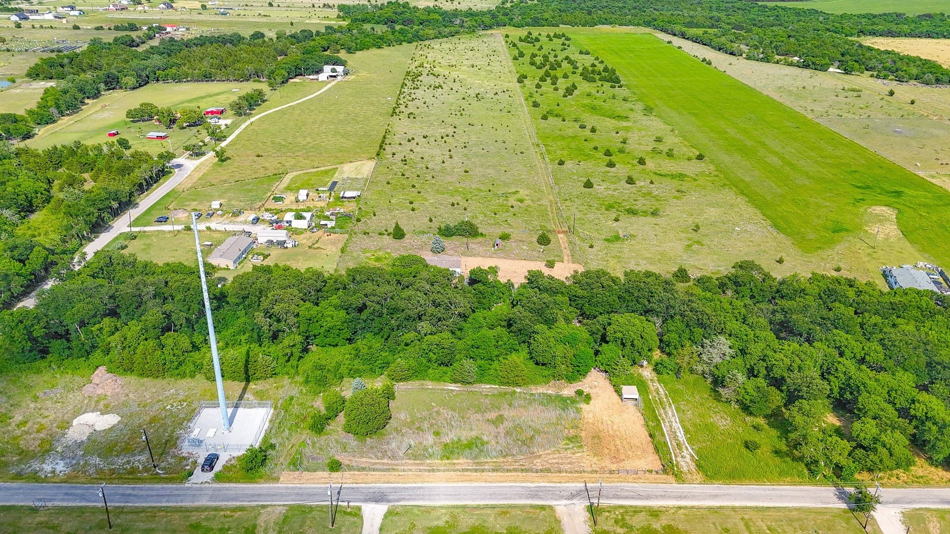 15.08 acres in Ellis County - photo 15
