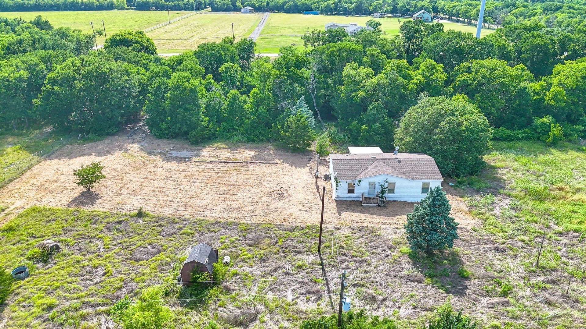 15.08 acres in Ellis County - photo 4