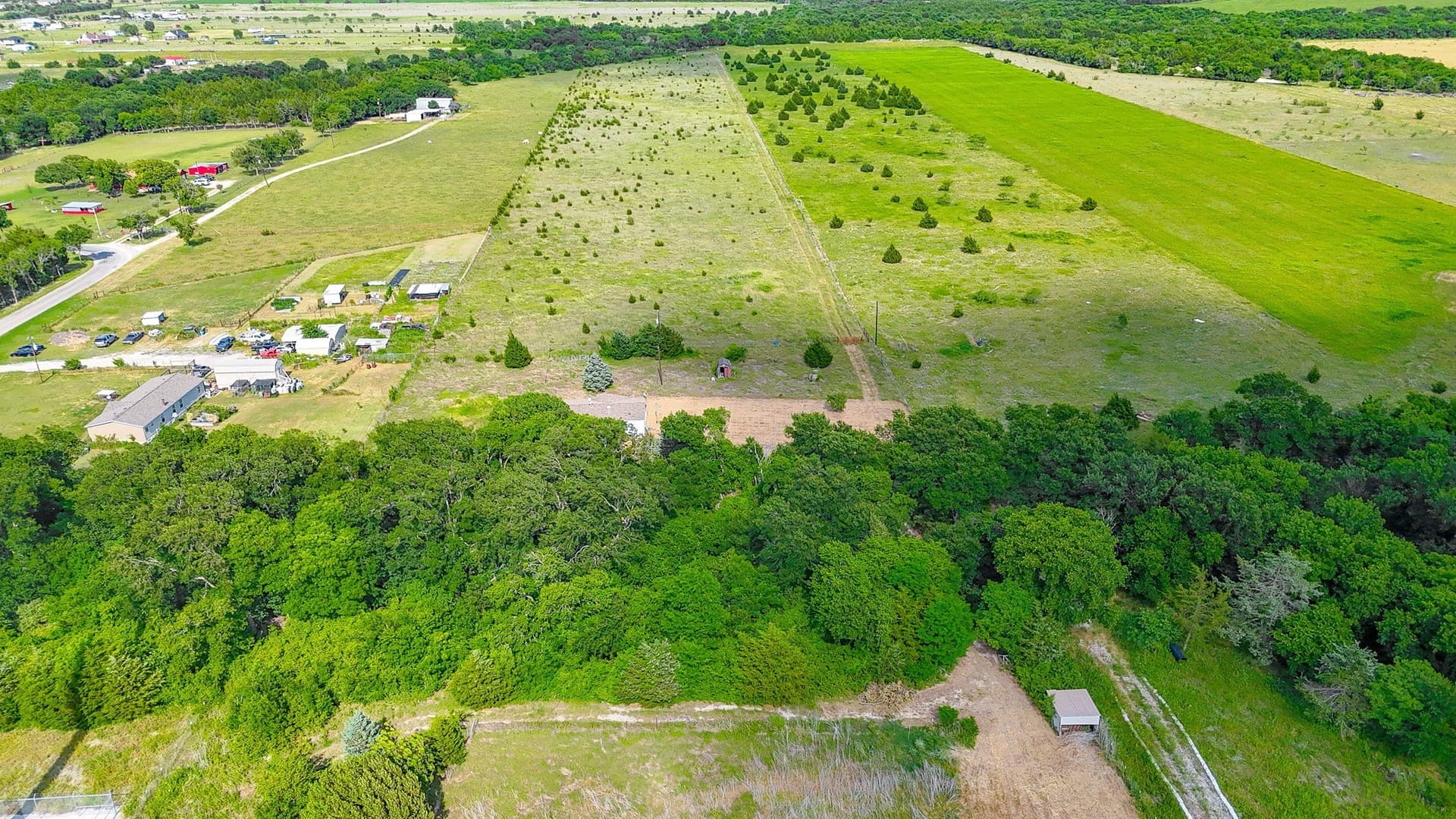 15.08 acres in Ellis County - photo 12