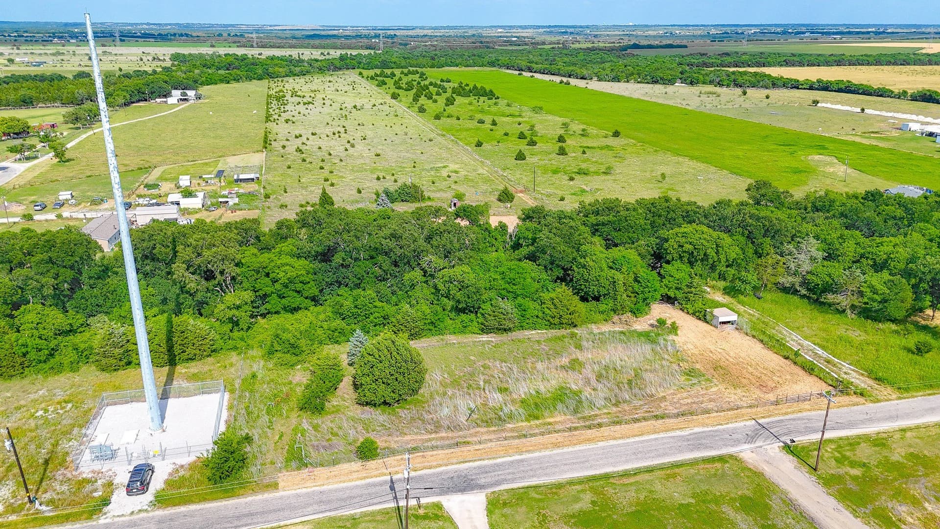 15.08 acres in Ellis County - photo 18