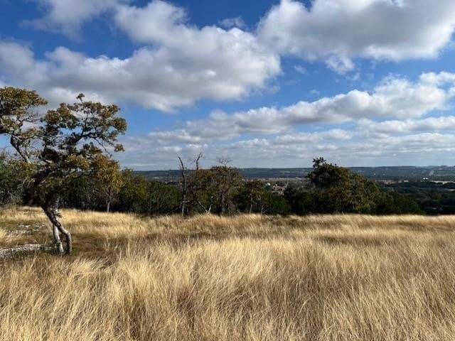 10.02 acres in Gillespie County