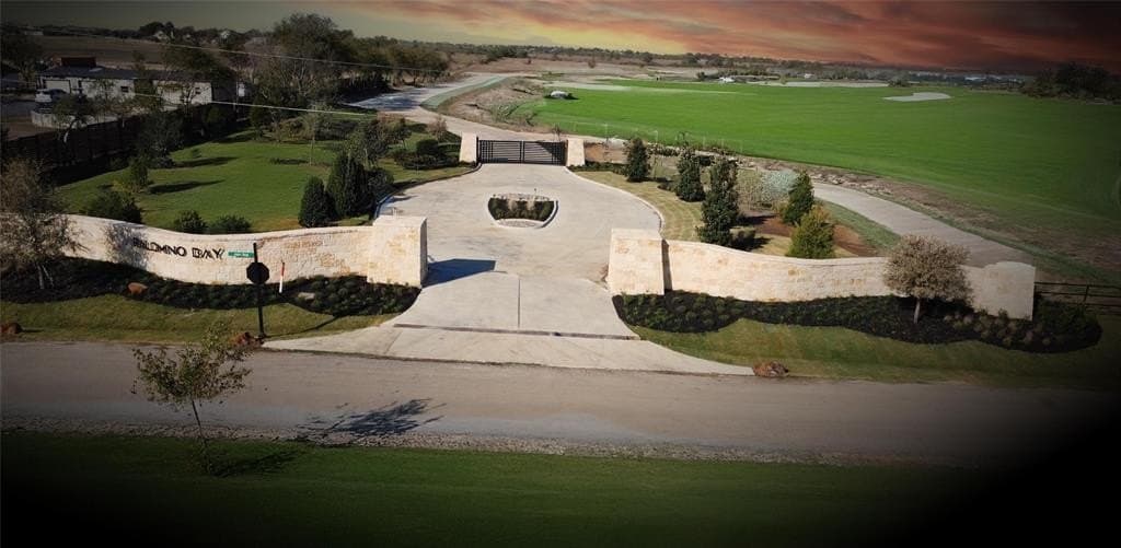 2 acres in Denton County gallery image 3