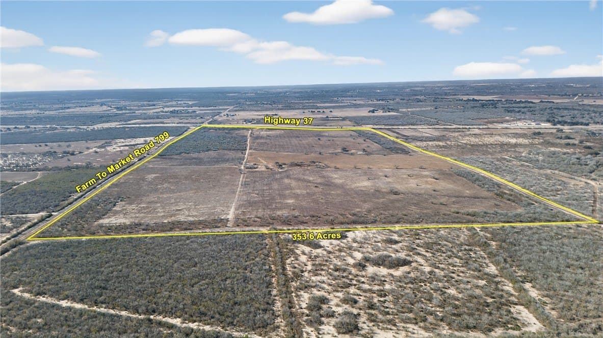 353.6 acres in Live Oak County