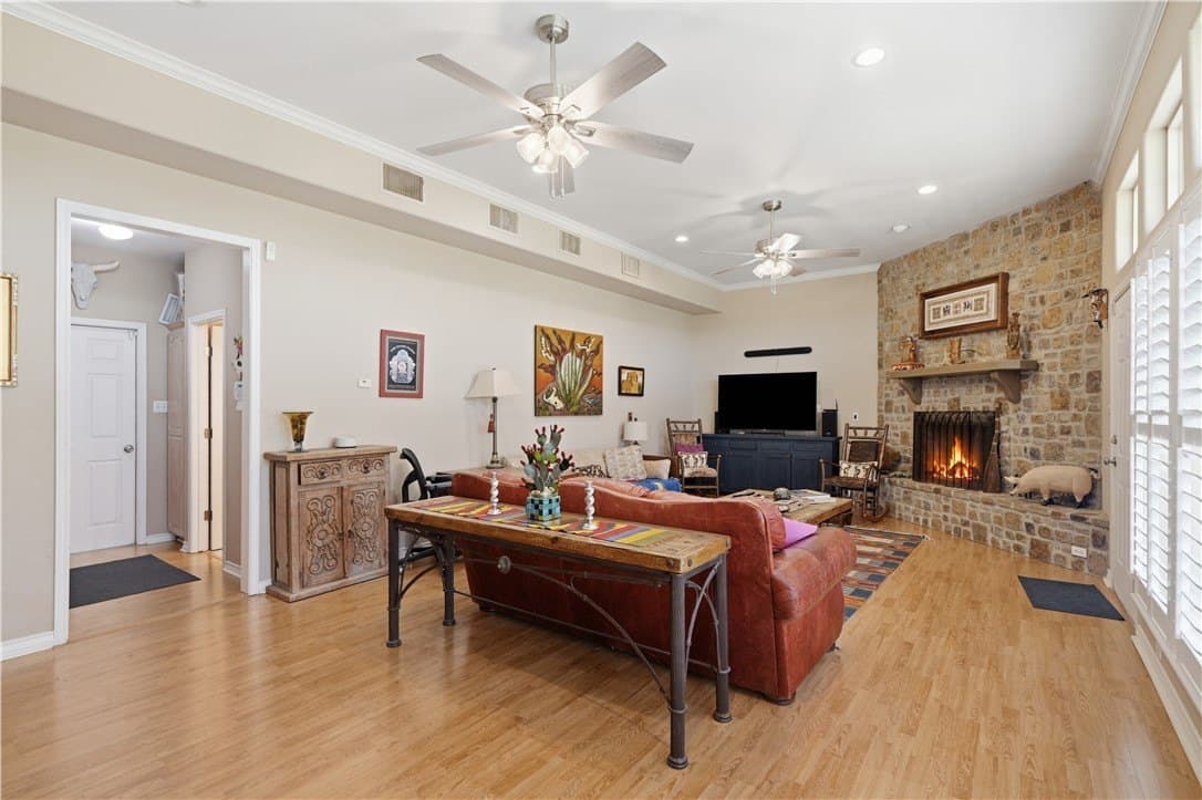 837.37 acres in Jim Wells County gallery image 3