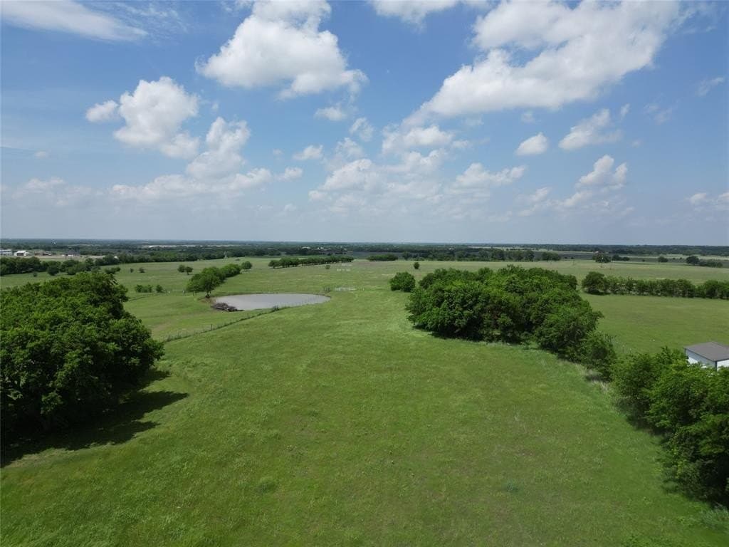 3.2 acres in Hunt County