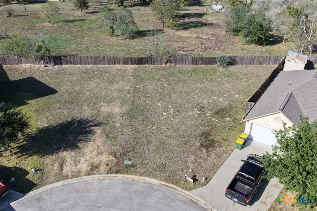 0.14 acres in Gonzales County gallery image 2