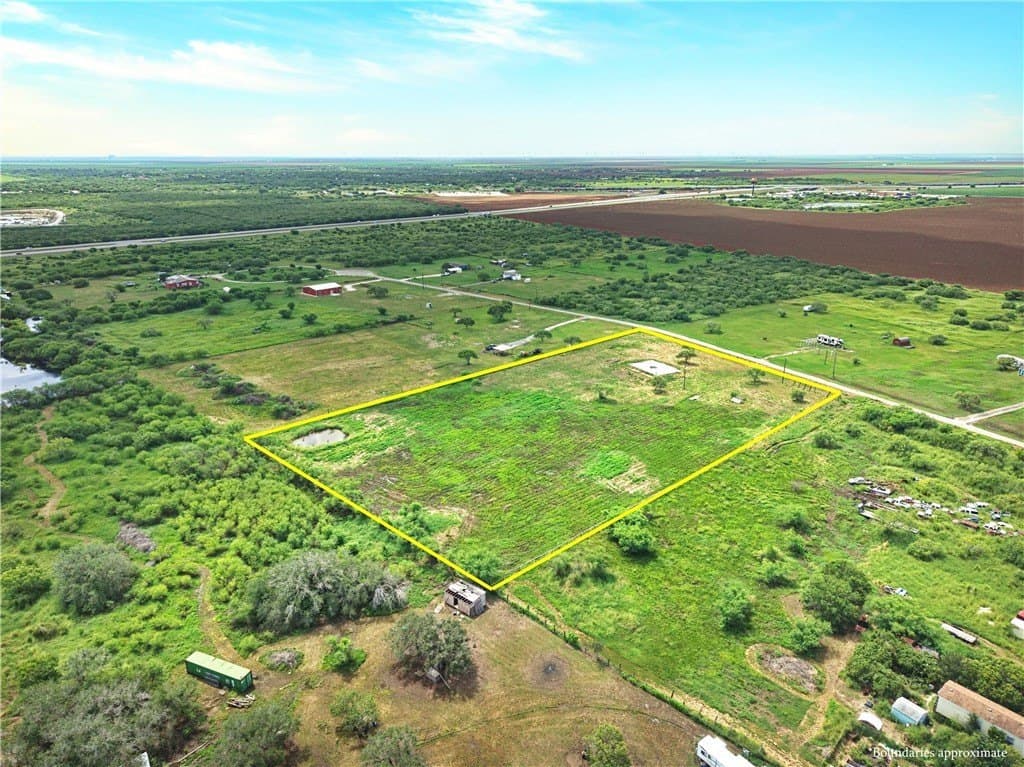 5.01 acres in San Patricio County gallery image 4