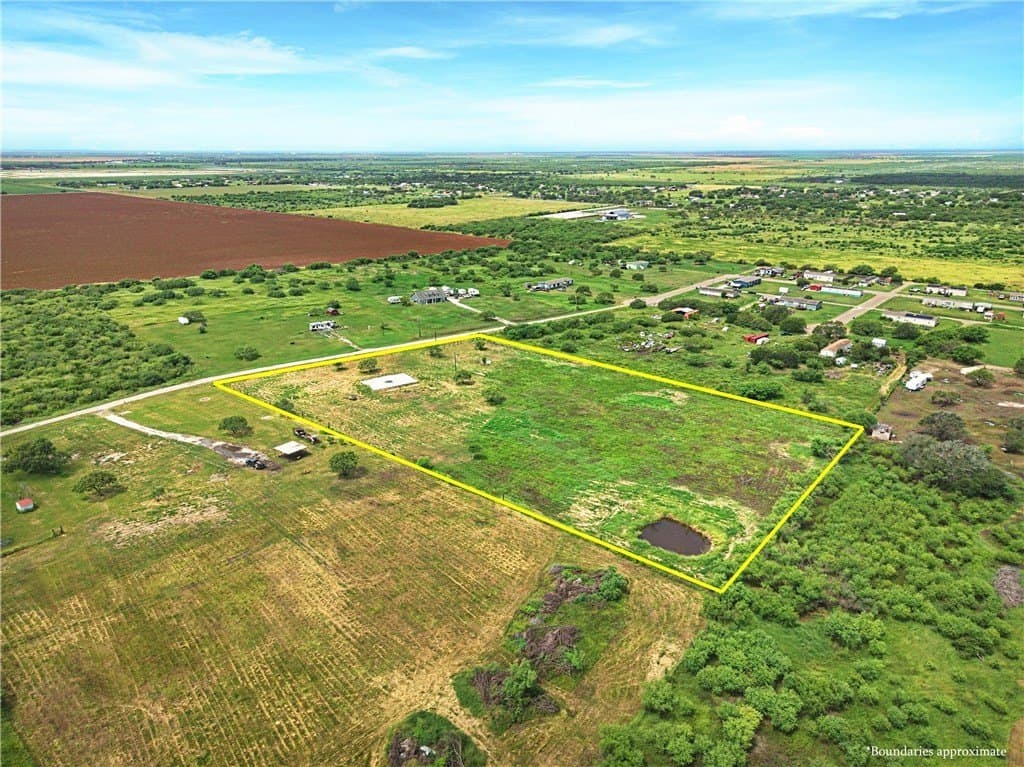 5.01 acres in San Patricio County gallery image 3