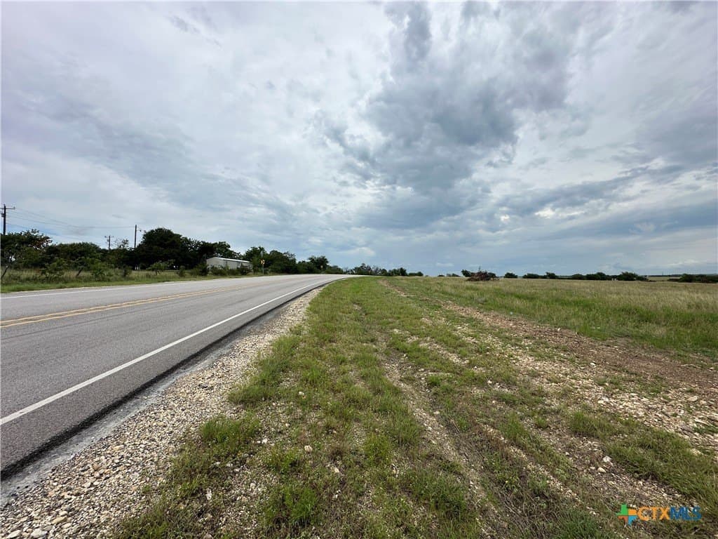 10 acres in Bell County - photo 6