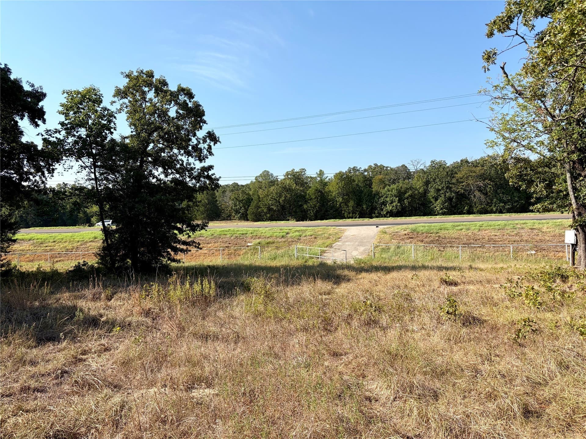 84.96 acres in Henderson County - photo 25