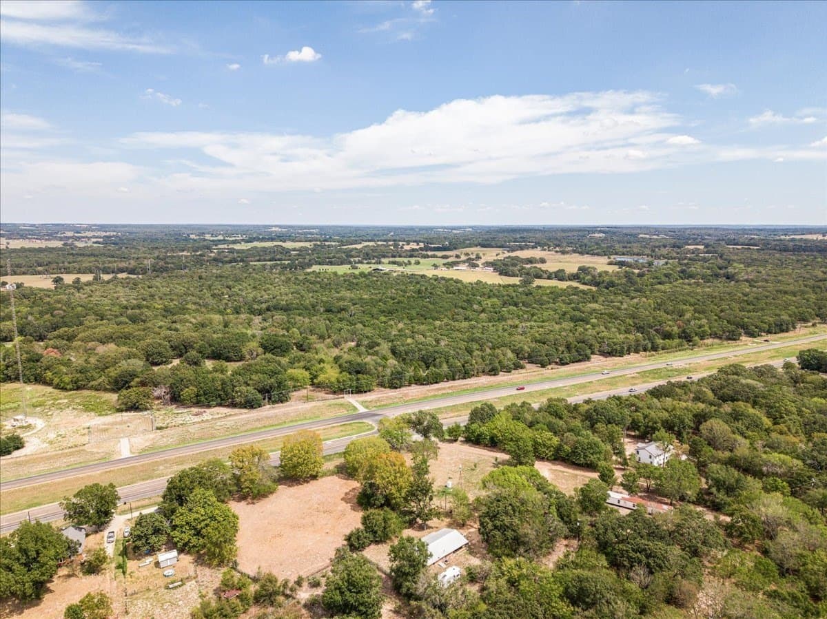 84.96 acres in Henderson County - photo 4