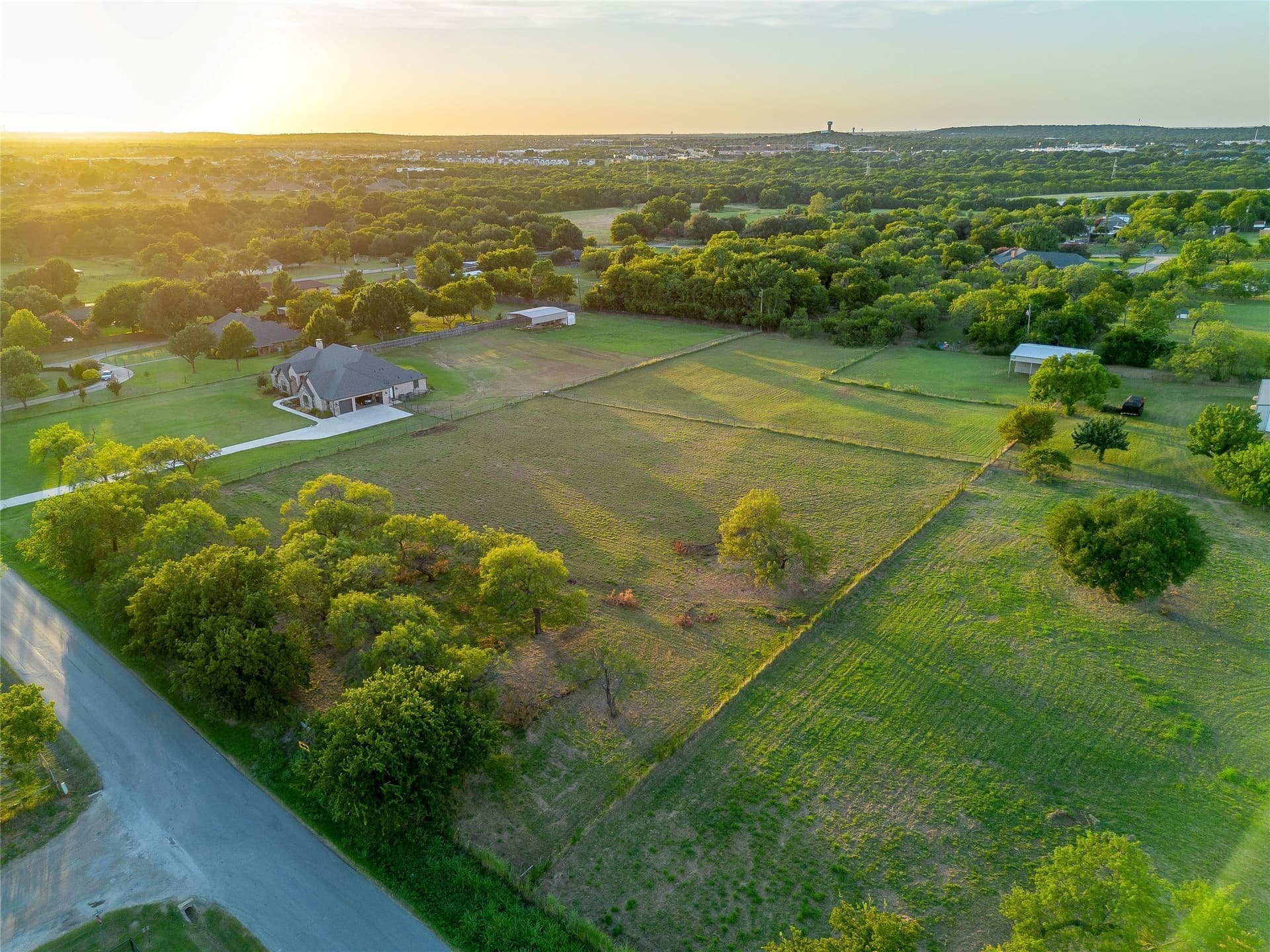 1.38 acres in Johnson County gallery image 2