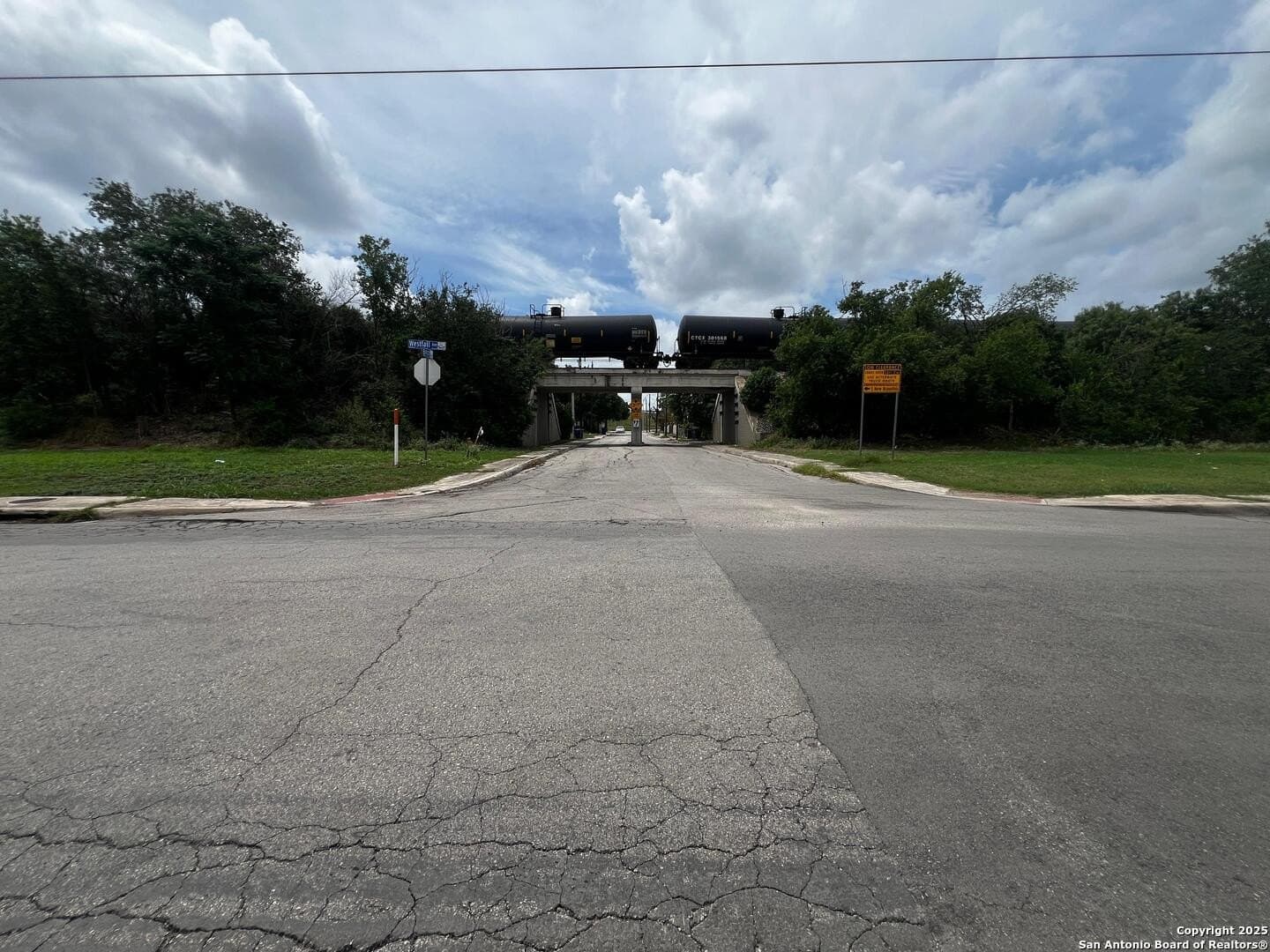 0.21 acres in Bexar County - photo 8