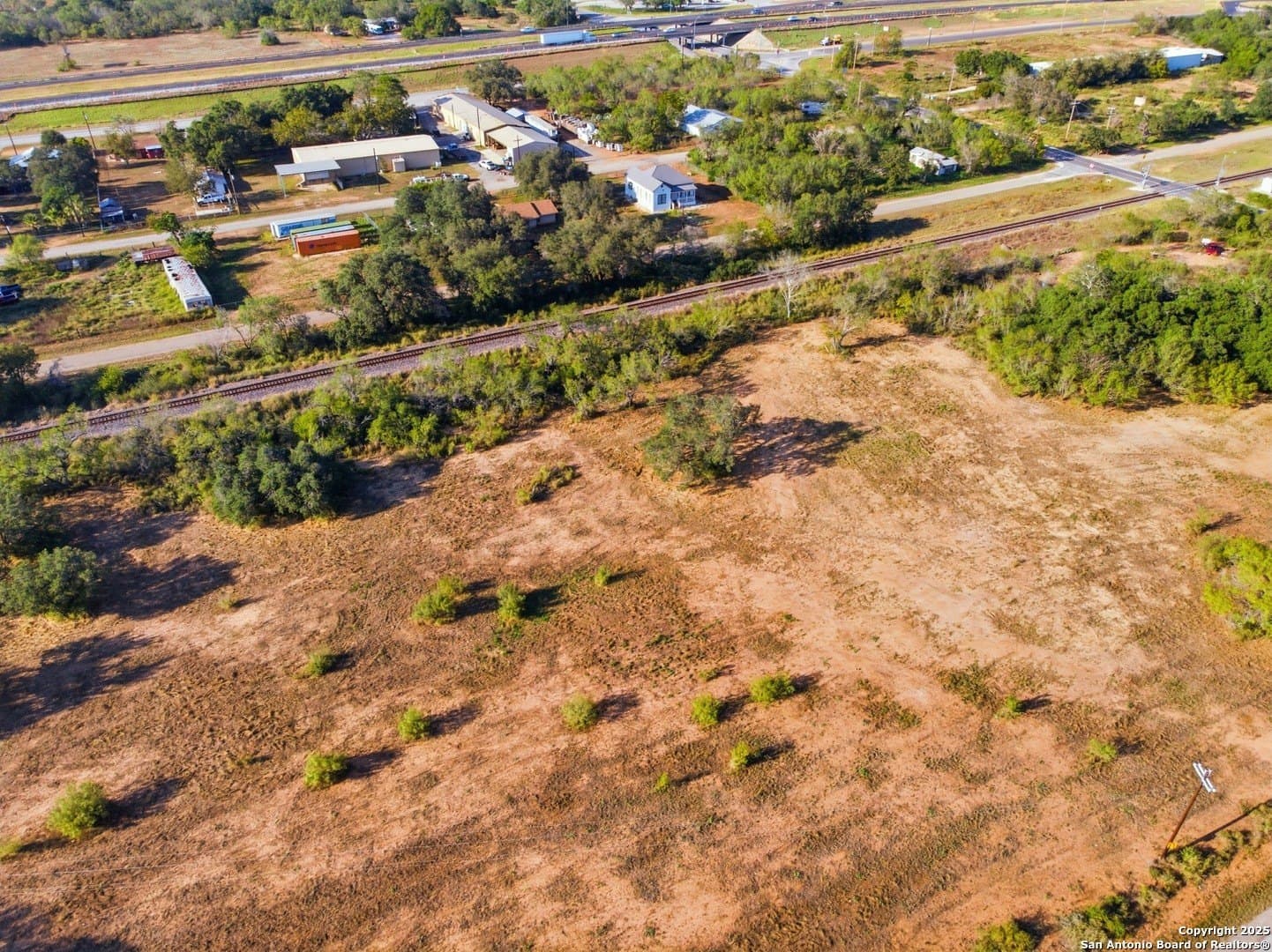 4.66 acres in Frio County gallery image 4
