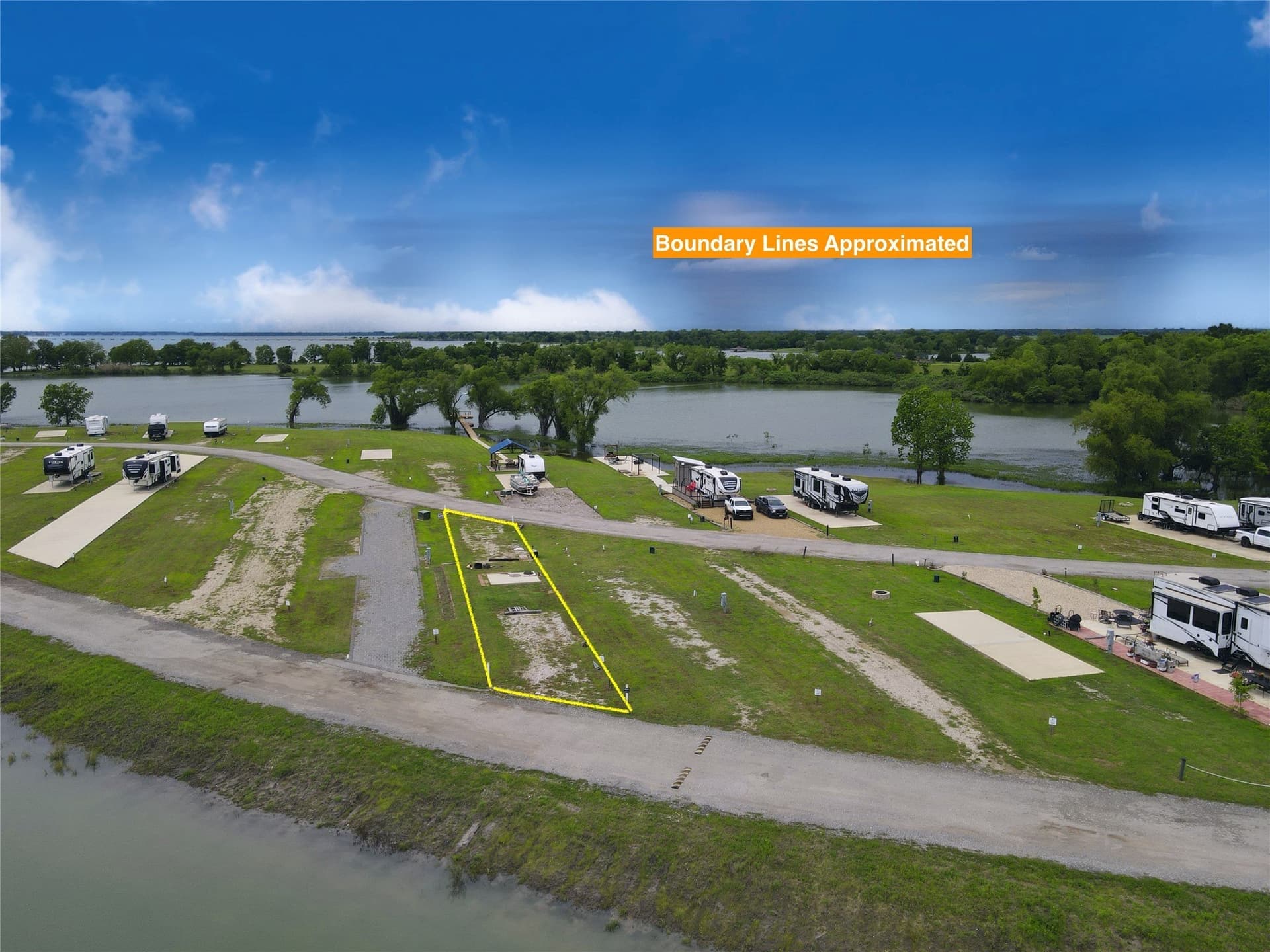 0.09 acres in Navarro County - photo 18