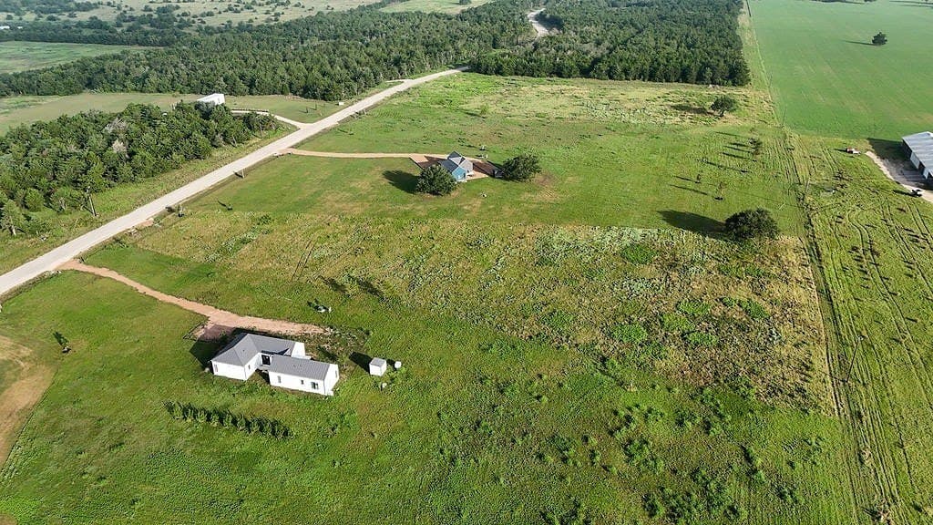 2.88 acres in Fayette County - photo 9