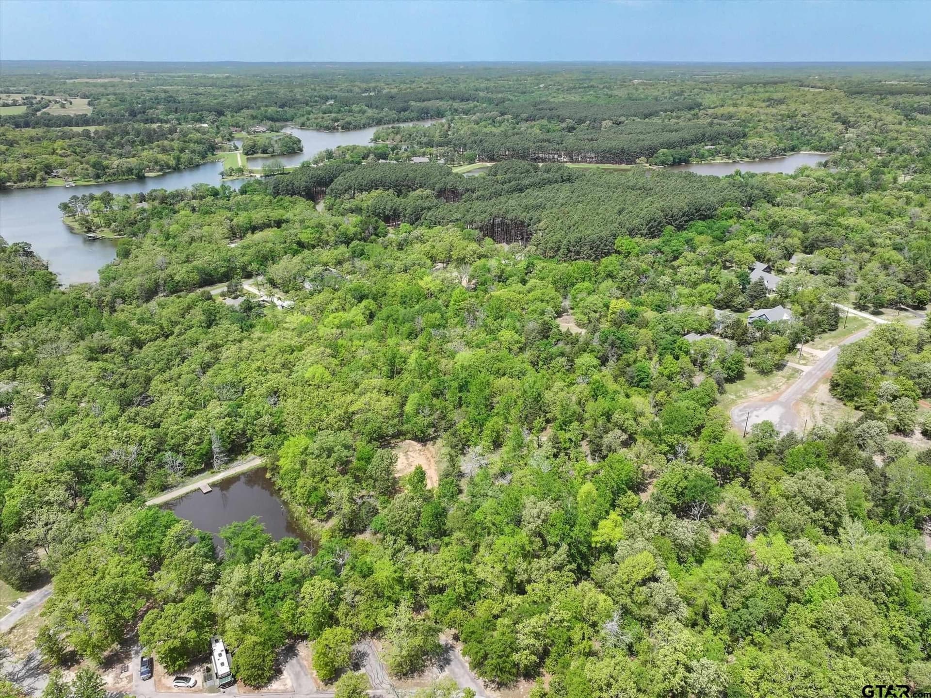 2.38 acres in Henderson County gallery image 3