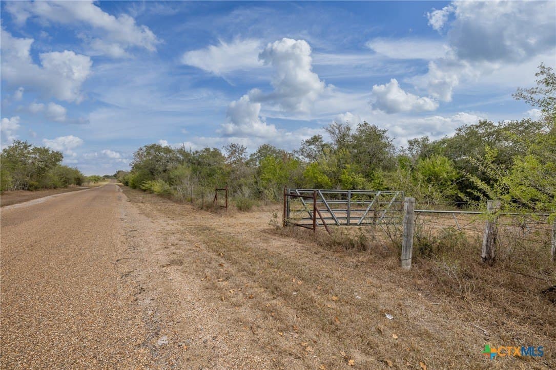 30.75 acres in Goliad County gallery image 4