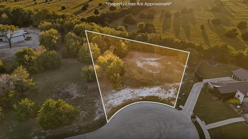 0.78 acres in Ellis County