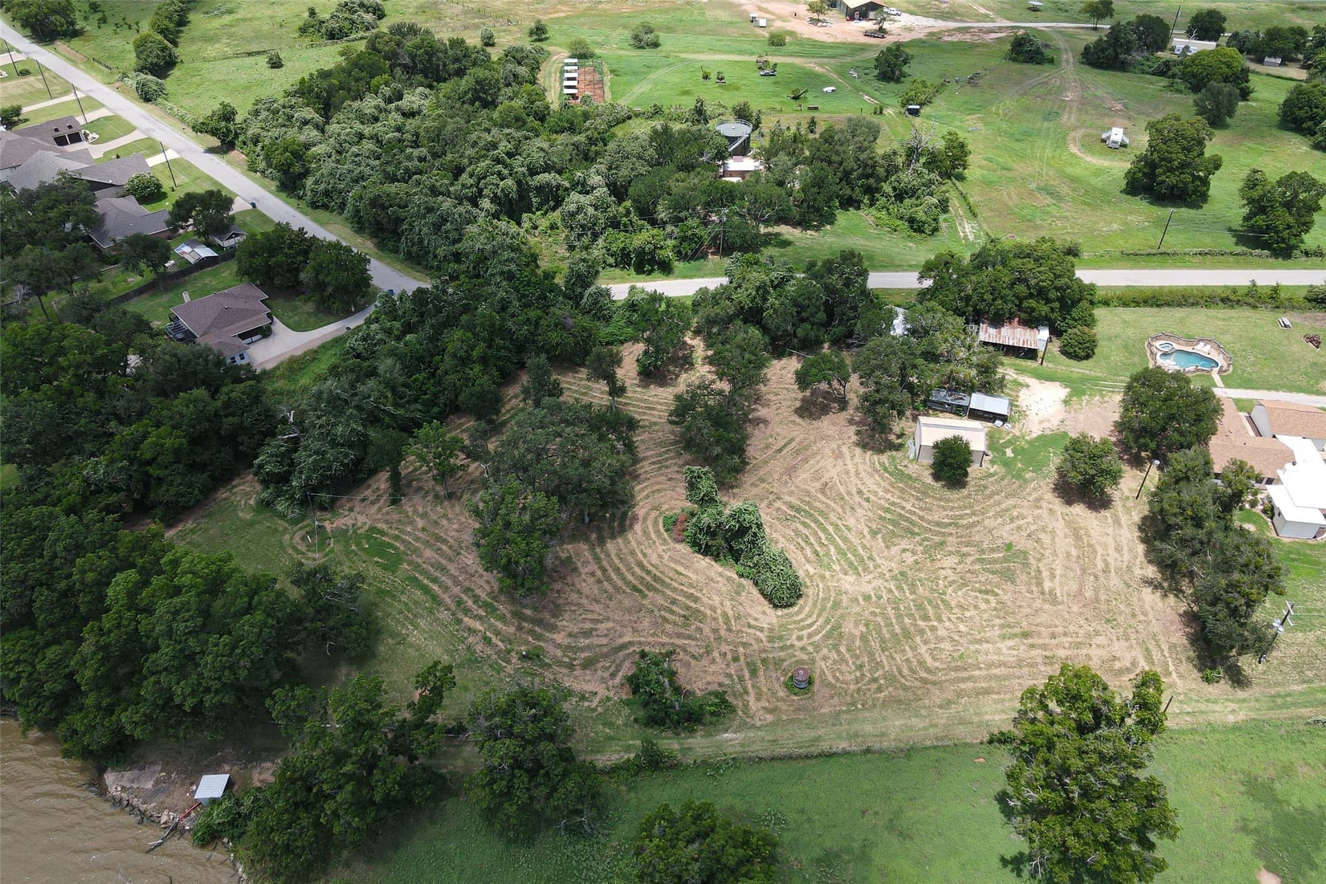 5.51 acres in Hood County - photo 7