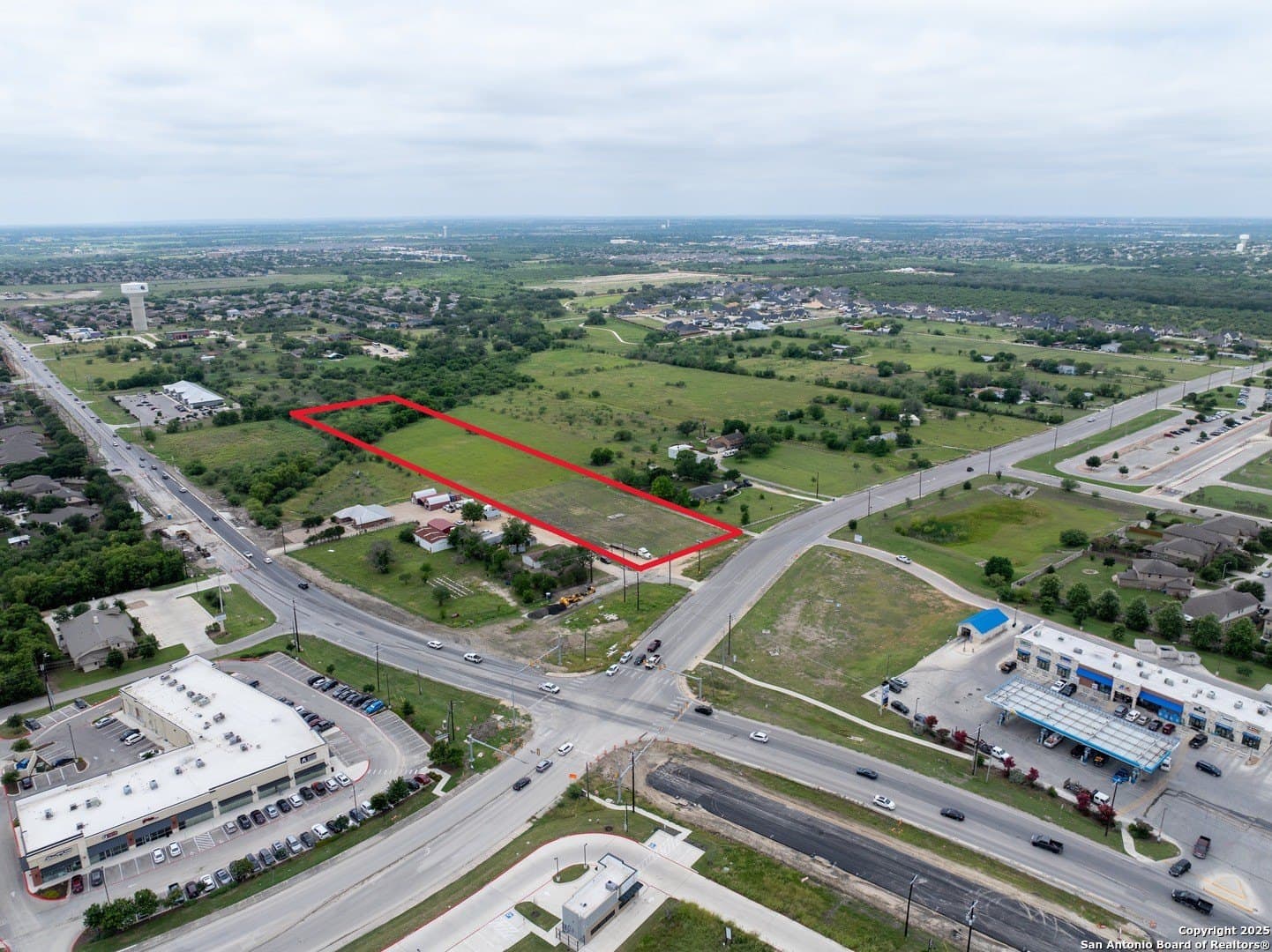 5 acres in Guadalupe County