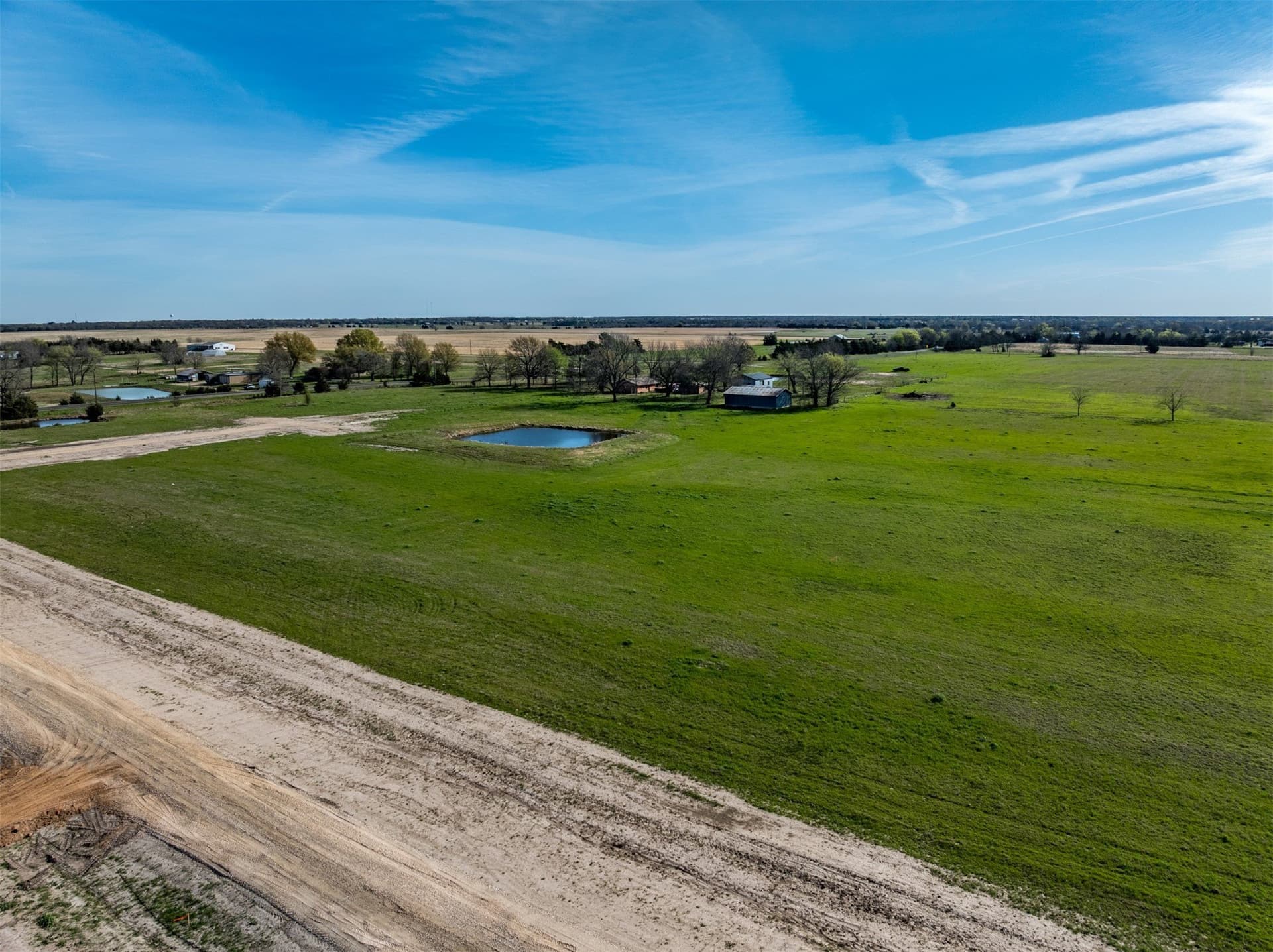 0.96 acres in Lamar County - photo 3