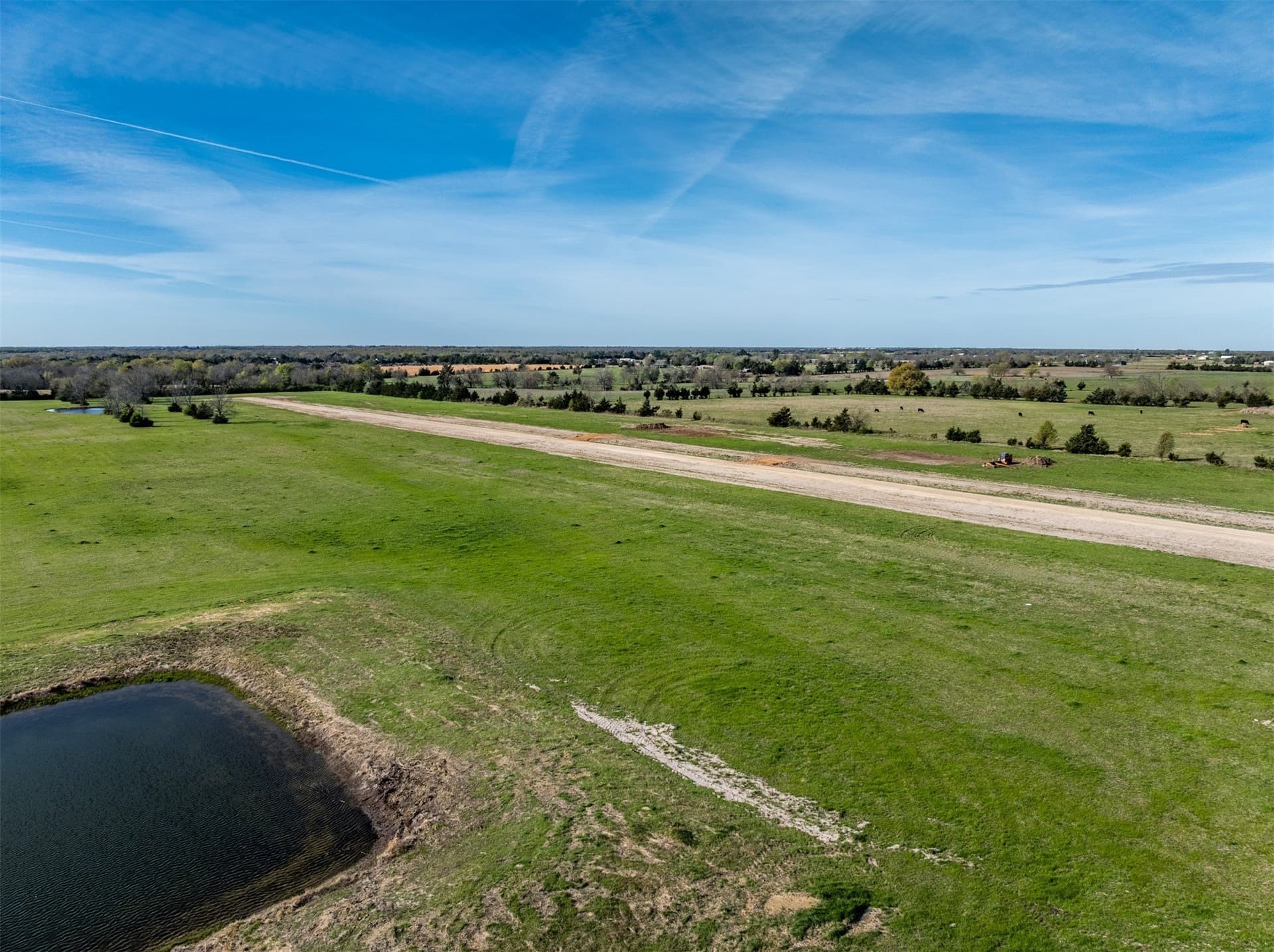 0.96 acres in Lamar County - photo 5